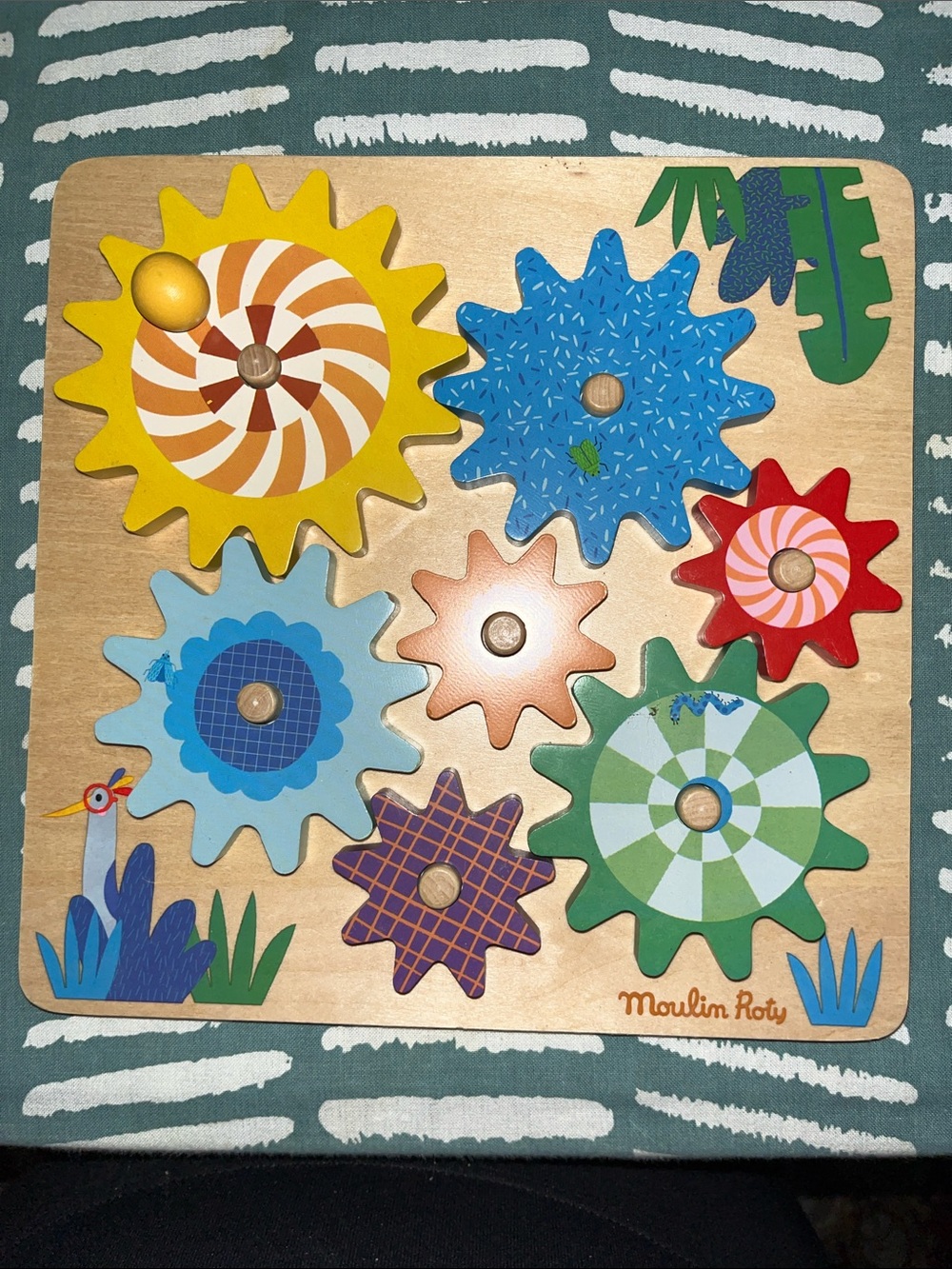 Moulin Roty Kids Wooden Gear Puzzle - Bright Multi-Color Gears